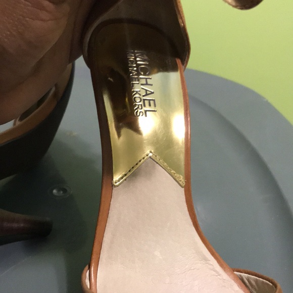Michael Kors heels - Picture 7 of 13